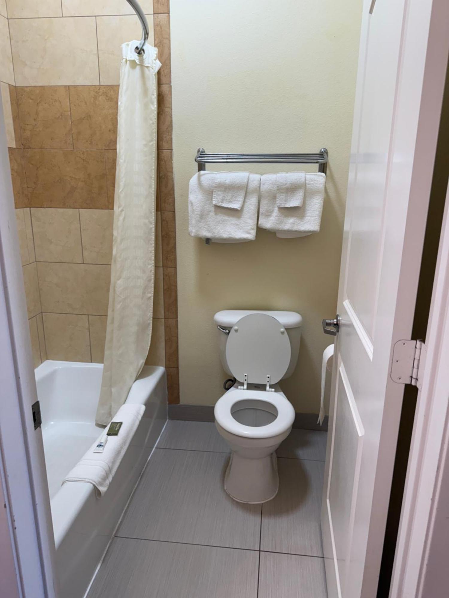 Executive Inn And Suites Pittsburg Kültér fotó