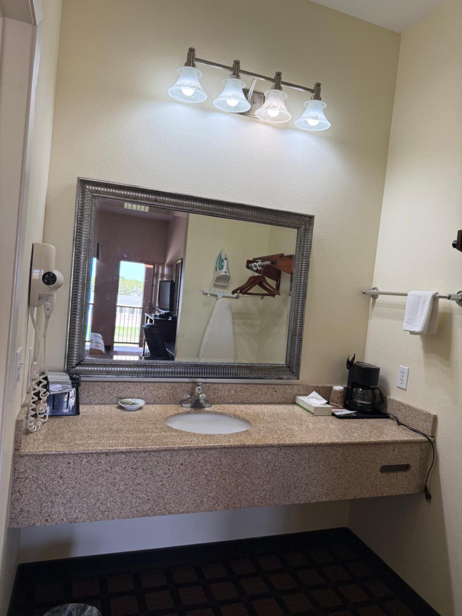Executive Inn And Suites Pittsburg Kültér fotó